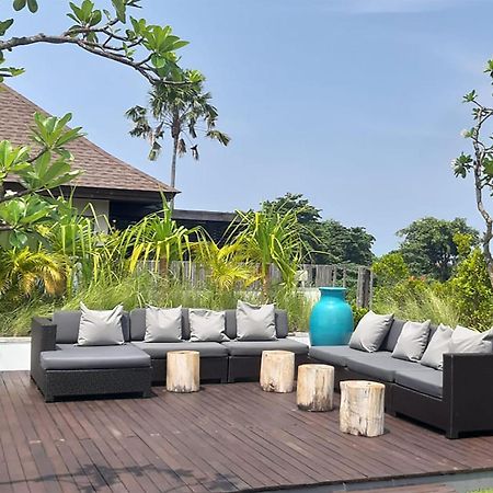 Villa Cendrawasih Seminyak Exterior foto